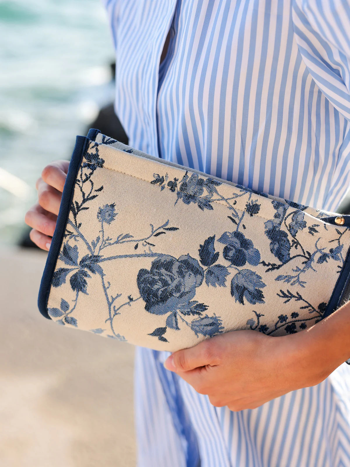 Shiraleah Blue Fiorella Zip Pouch
