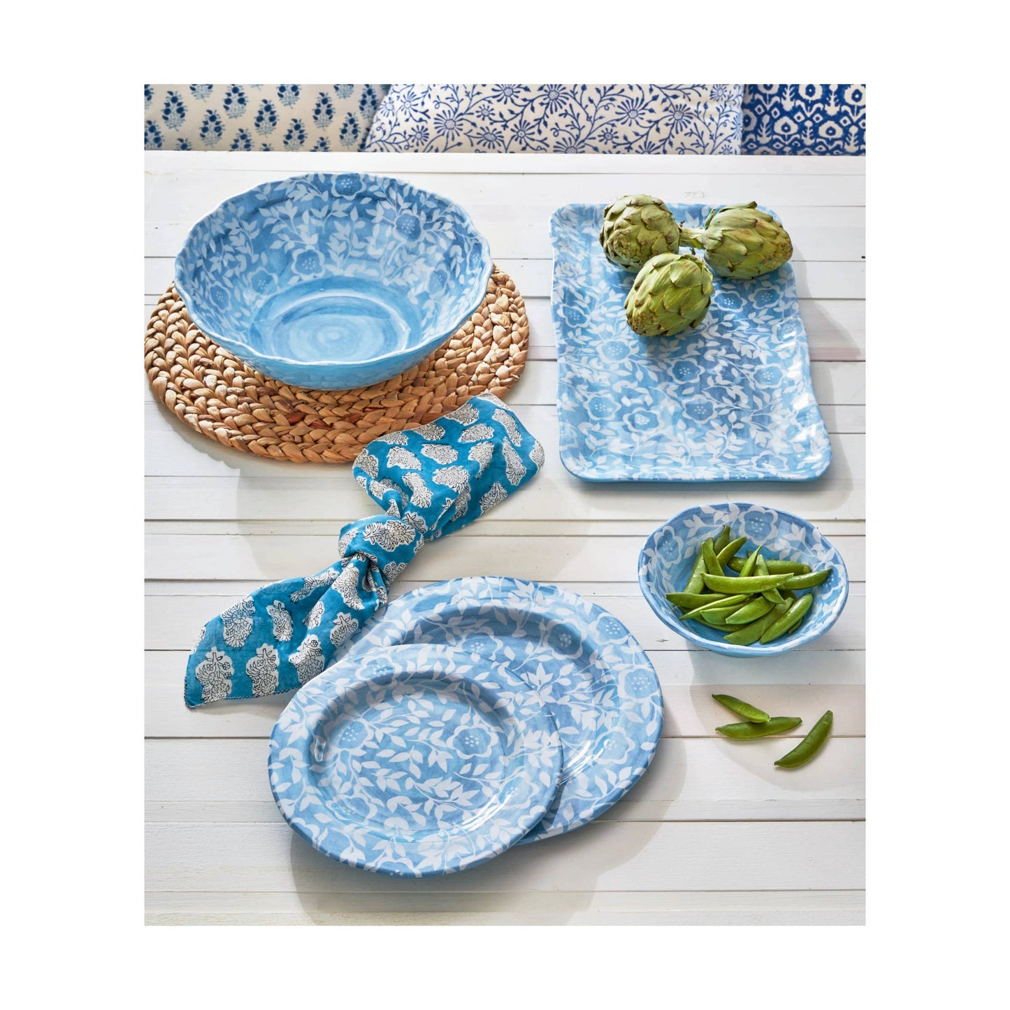 Cottage Melamine Dinner Plate Set