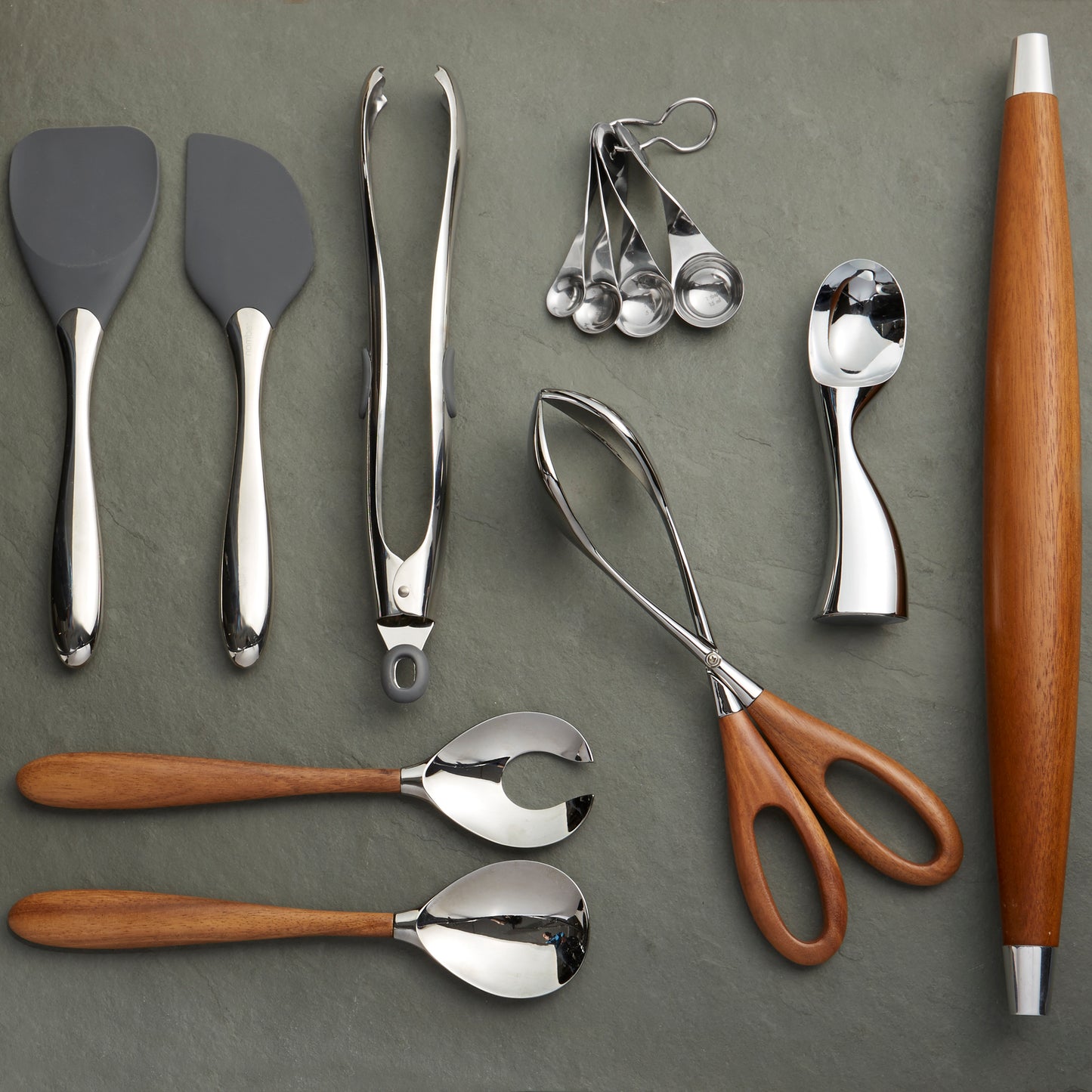 Nambe Curvo Salad Scissors