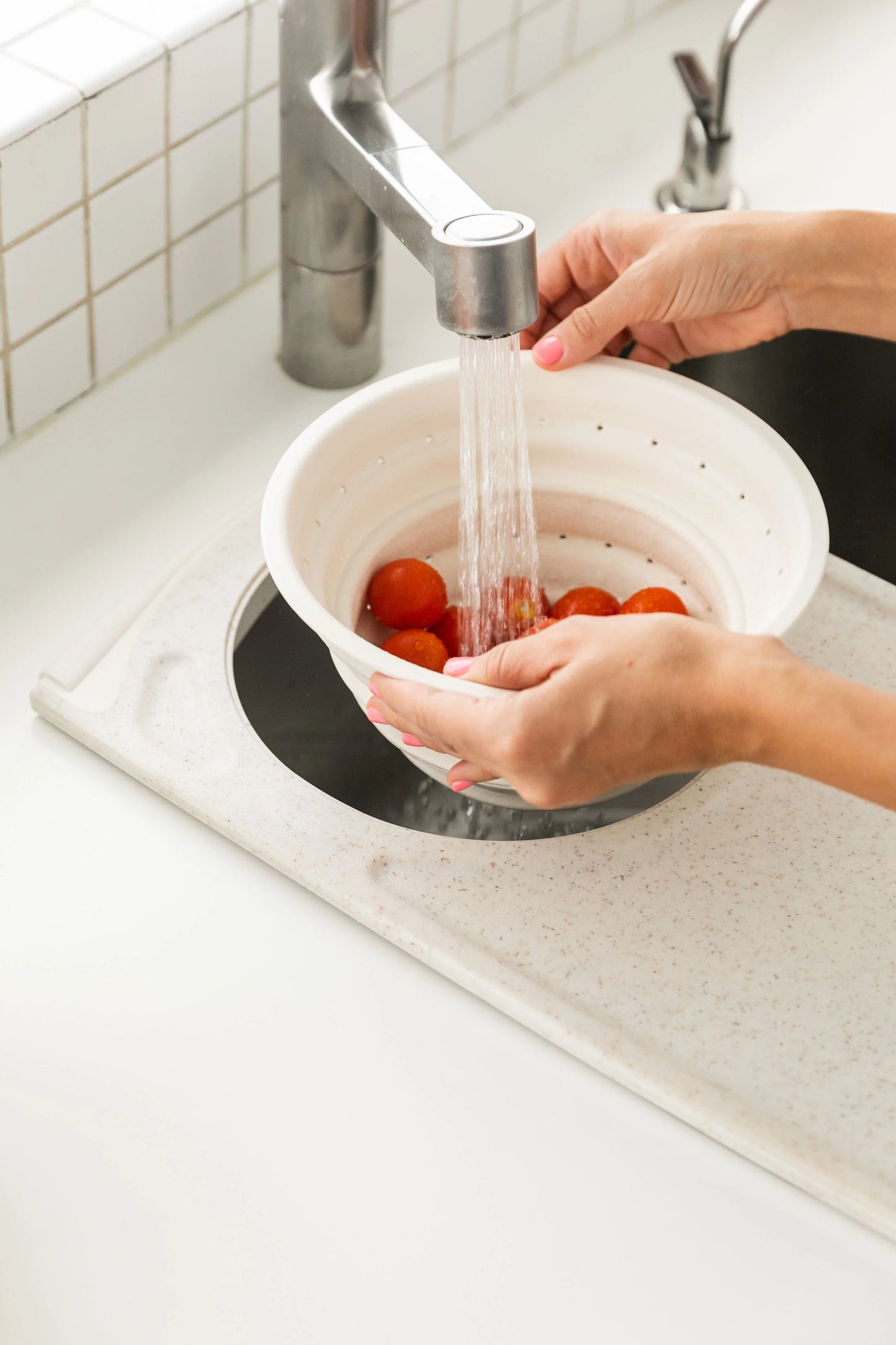 Over-The-Sink® Strainer Board