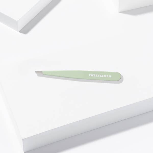 Tweezerman Slant Tweezer - Pistachio