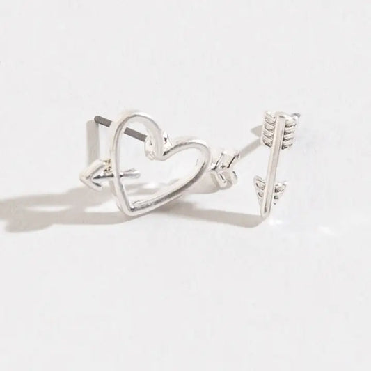 Stud Buds Heart & Arrow Earrings