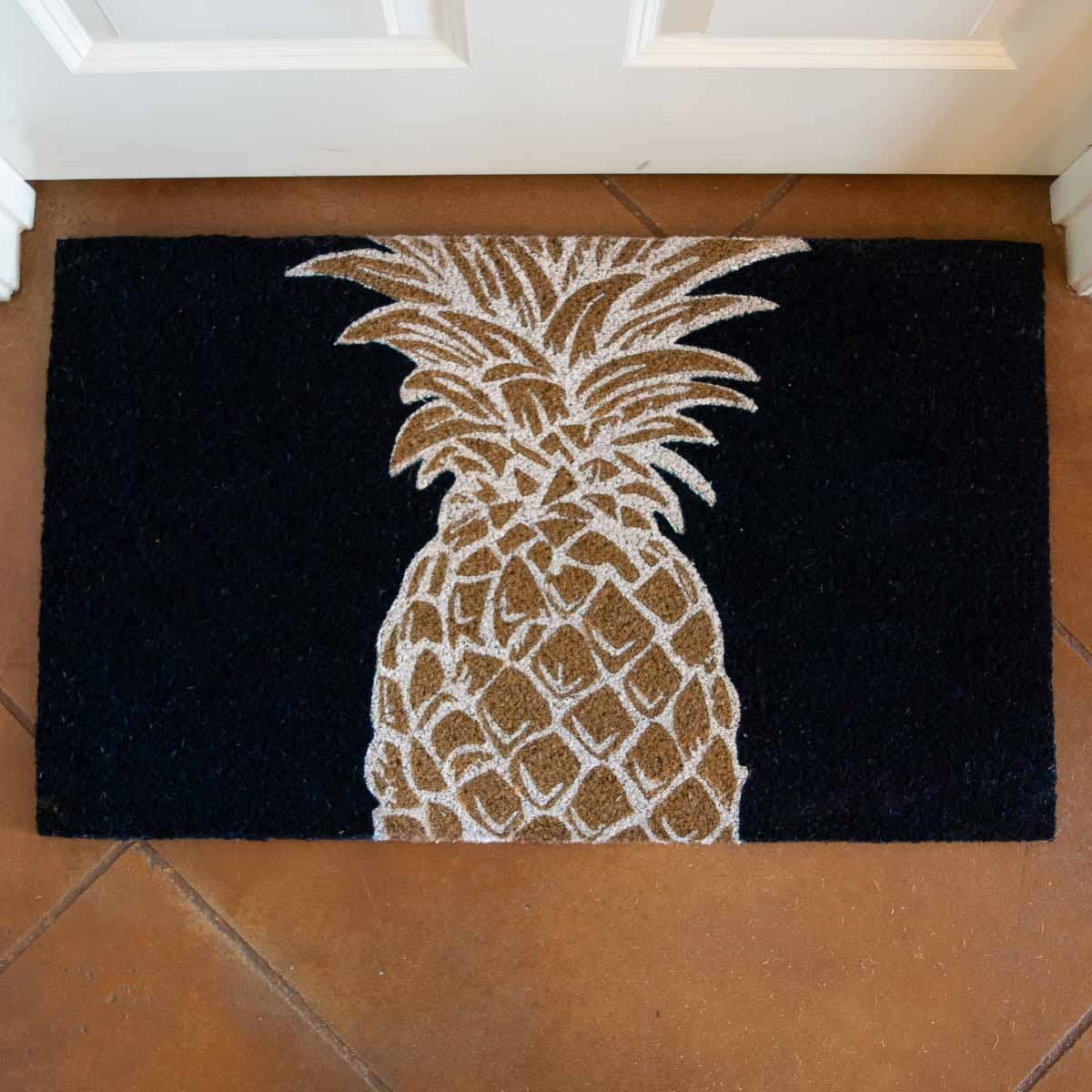 Classic Pineapple Coir Doormat