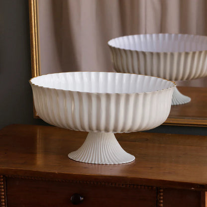 ENCANTO Vienna Large Centerpiece