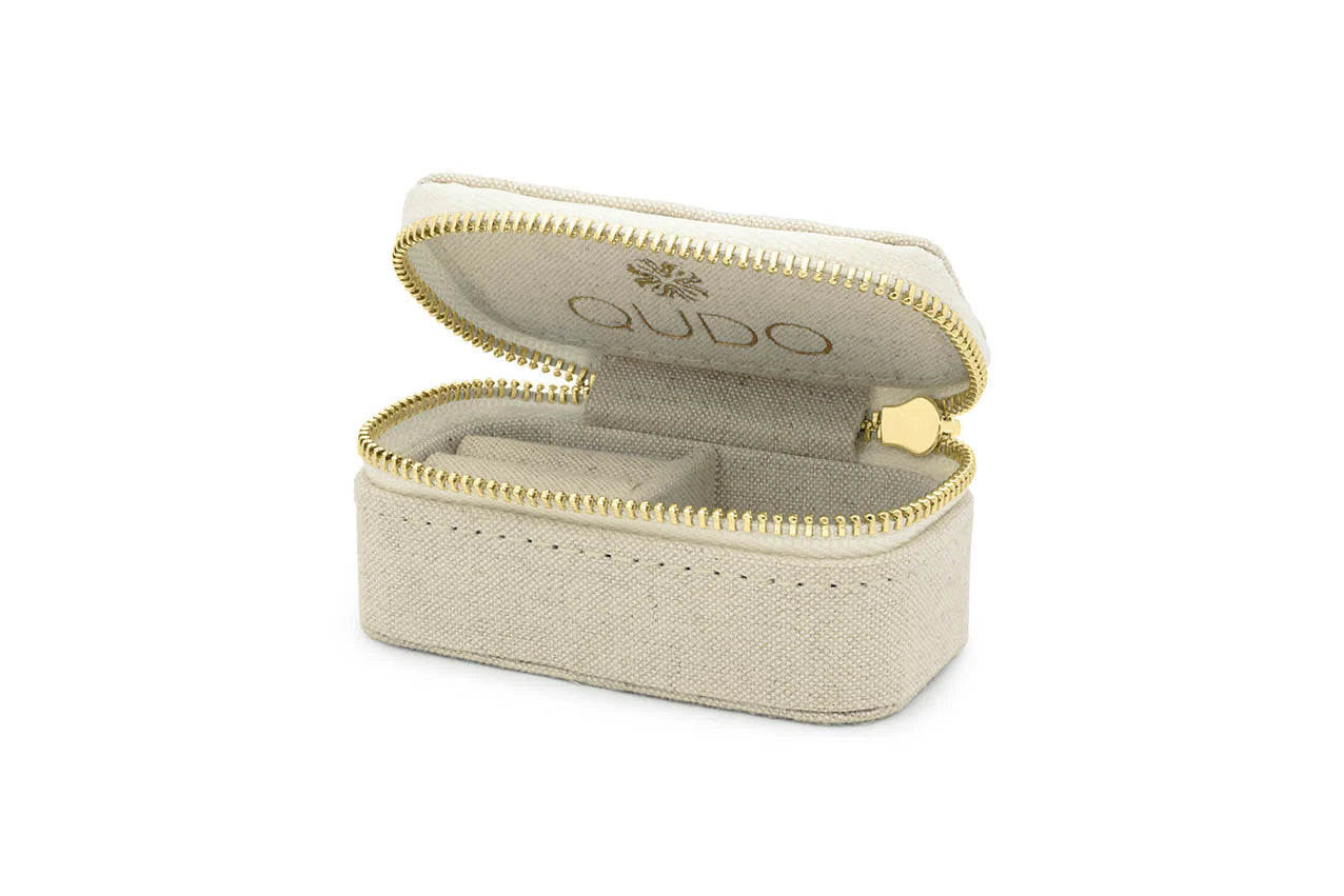 Qudo Mini Jewelry Case