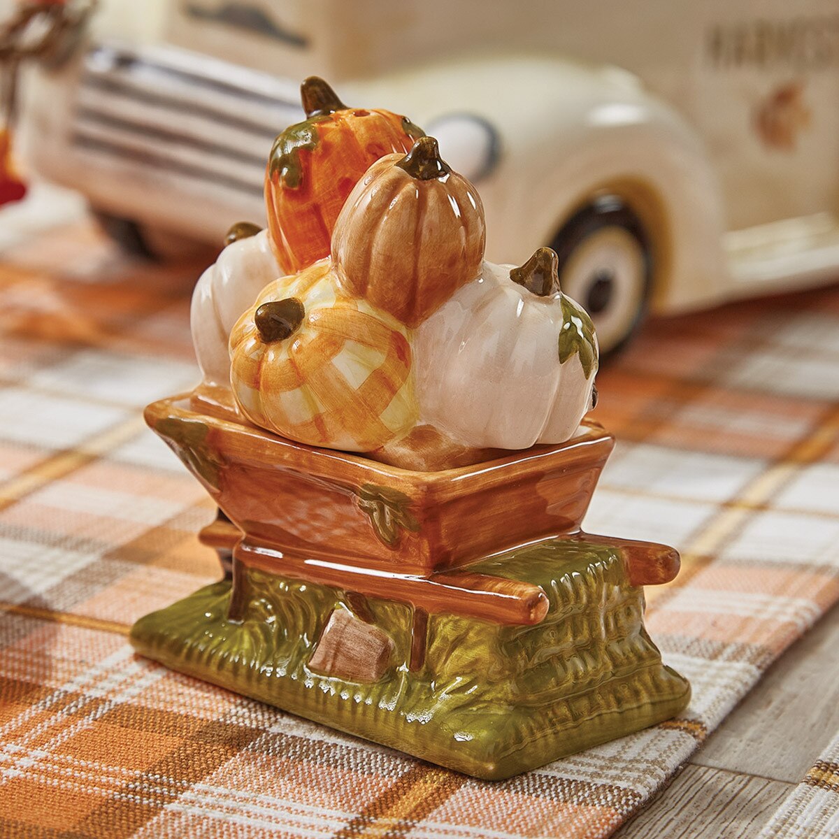 Pumpkin Patch Salt And Pepper Shaker Set
