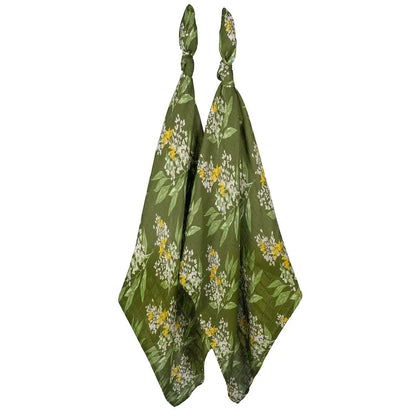 Green Floral Bamboo Muslin Two-Piece Burp Cloth Set