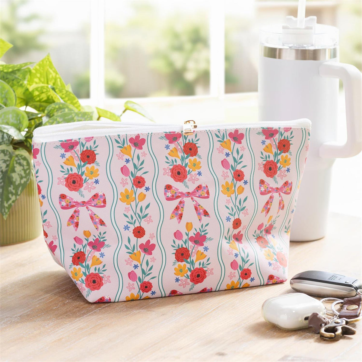 Bursting Blossoms Bows Handbag