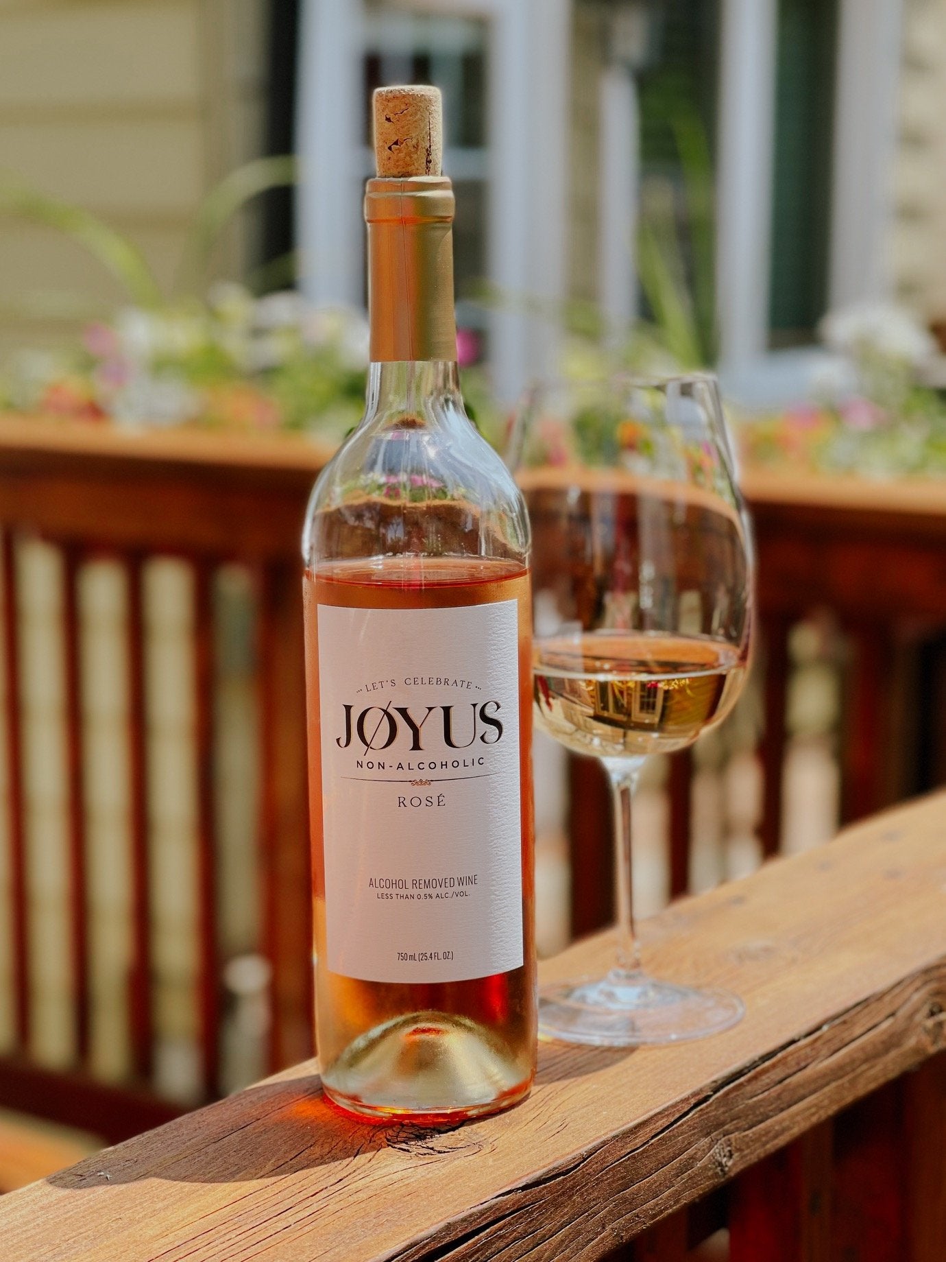 Jøyus Non-Alcoholic Rose - 750ml