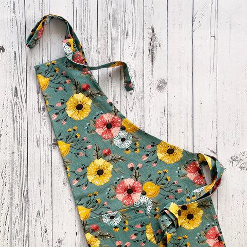 The Hannah Floral Apron