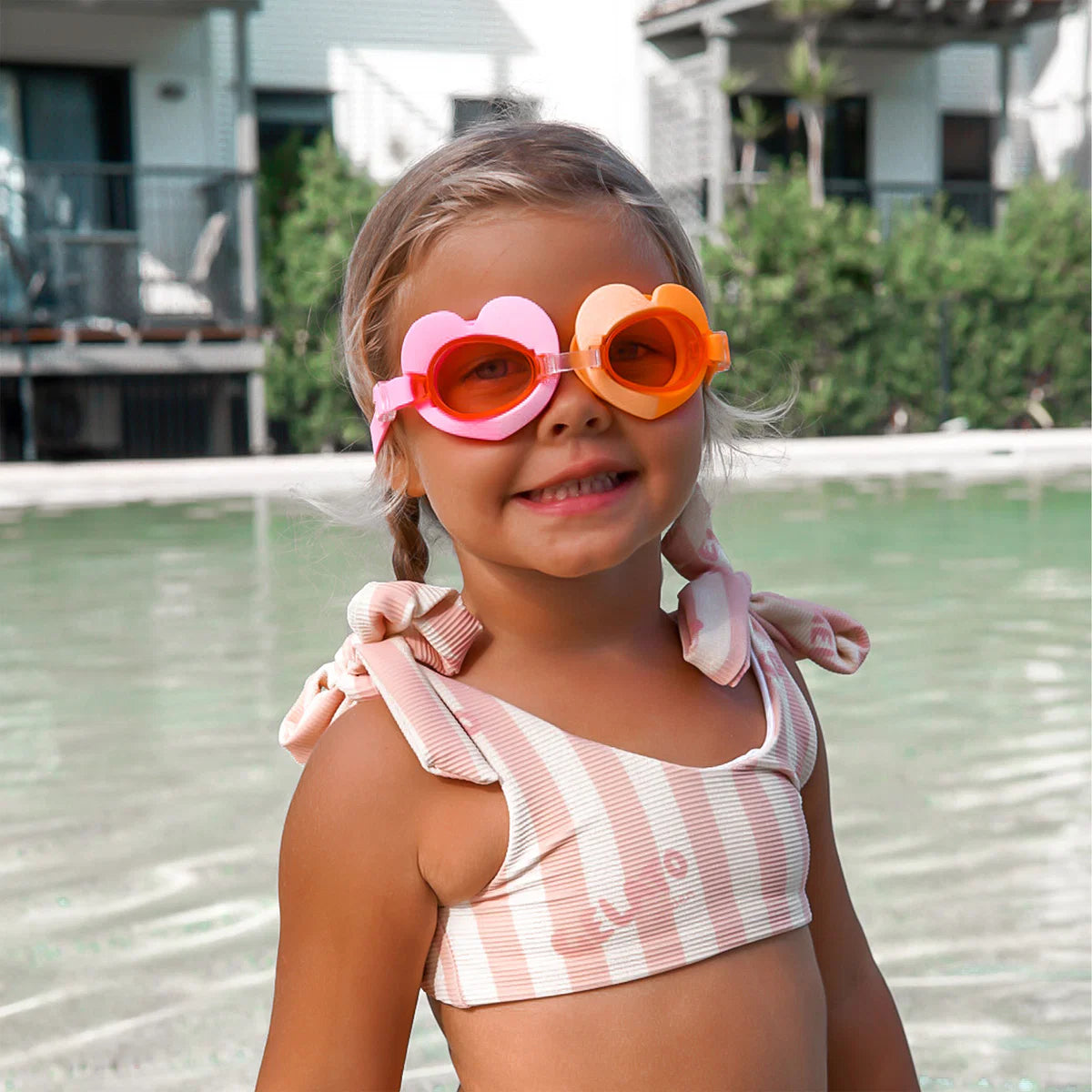 Poppy the Peach Swimming Goggles