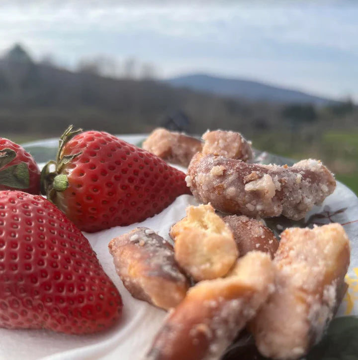 Outsiders Berries + Cream Pretzel Bites