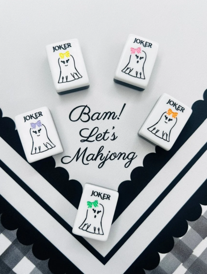 Hocus Pocus  Oh My Mahjong Mat & Tile Set