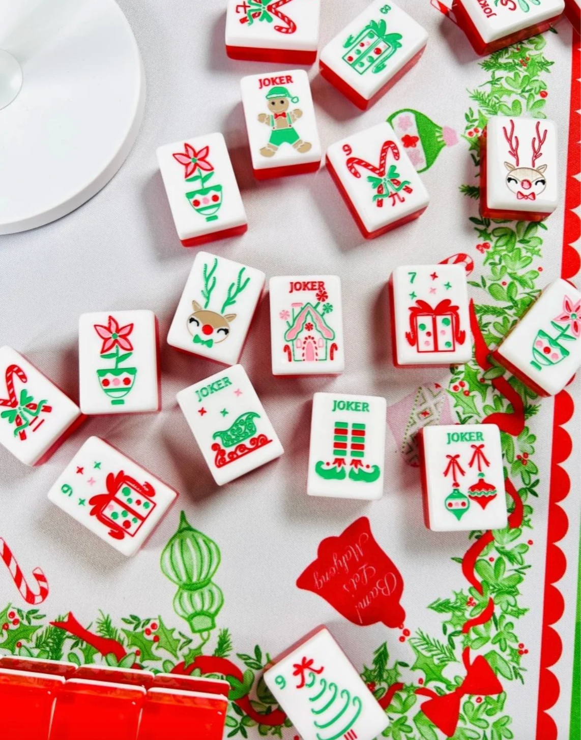 Holly Jolly Oh My Mahjong Mat & Tile Set