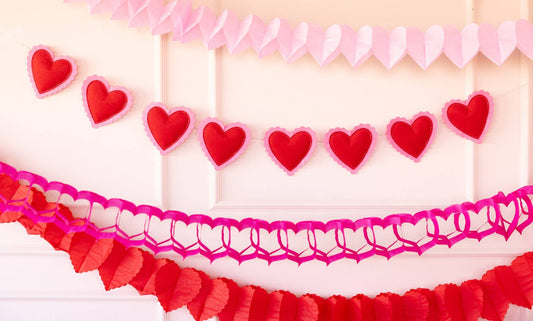 Triple Heart Tissue Garland
