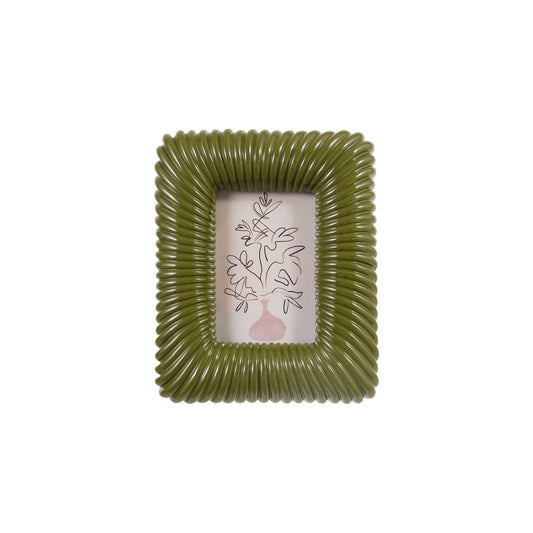 Resin Ribbed Photo Frame