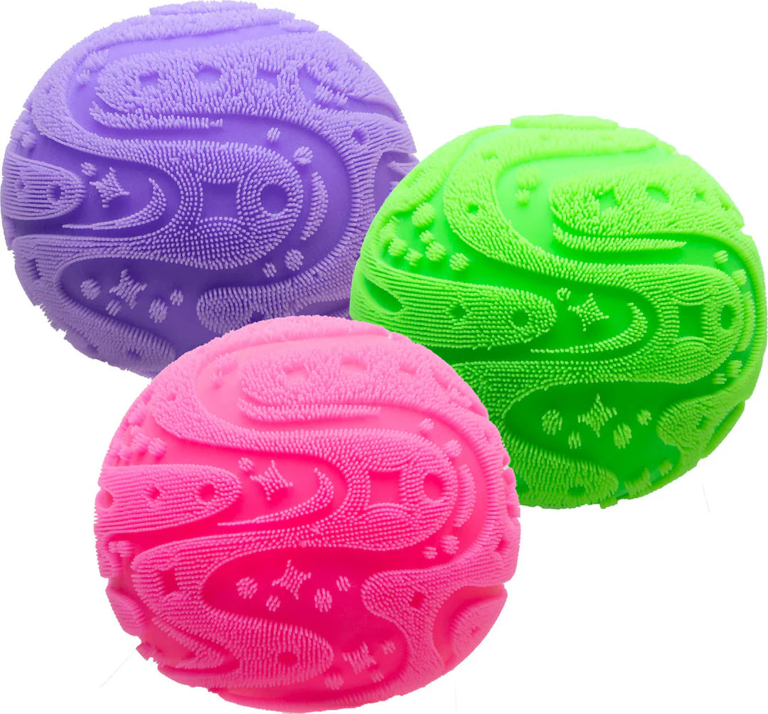 Super NEEDOH FUZZ BALL